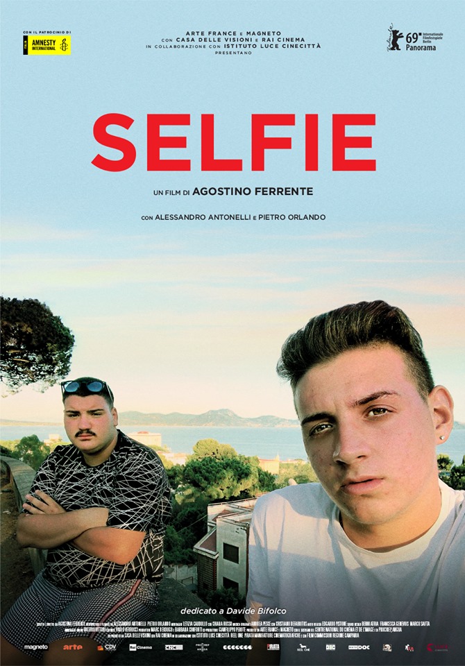selfie_poster
